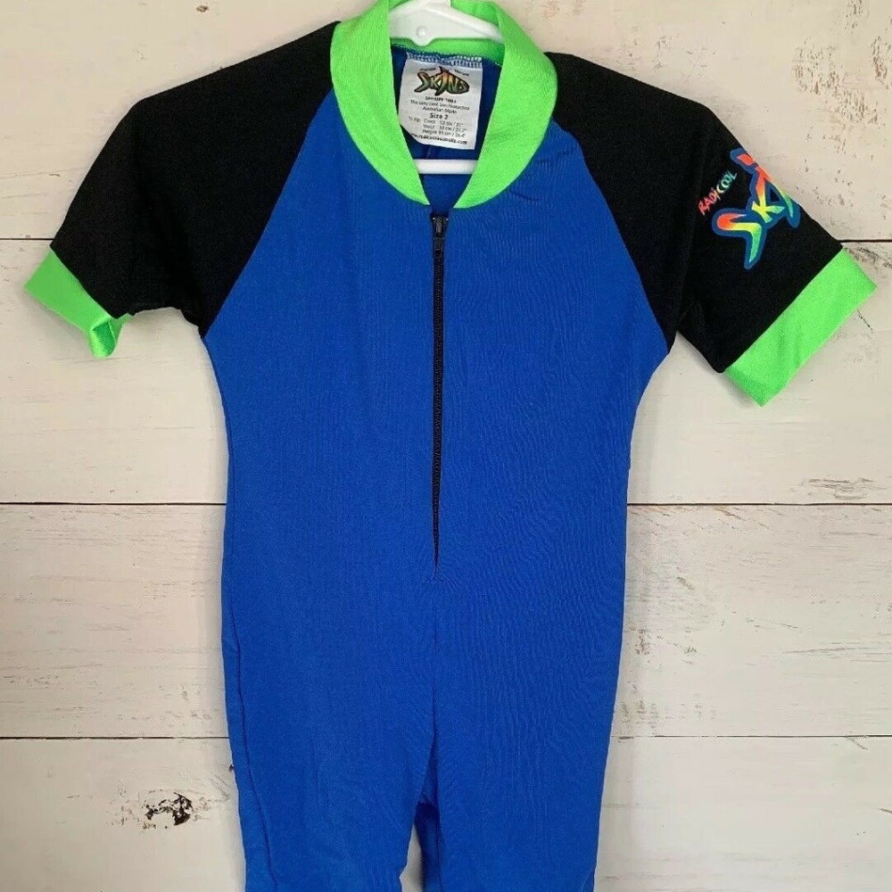 Radicool Skins Shirt Bodysuit Sun UPF 100 SPF Swim